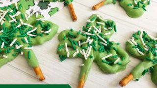 Shamrock Pretzel Pops