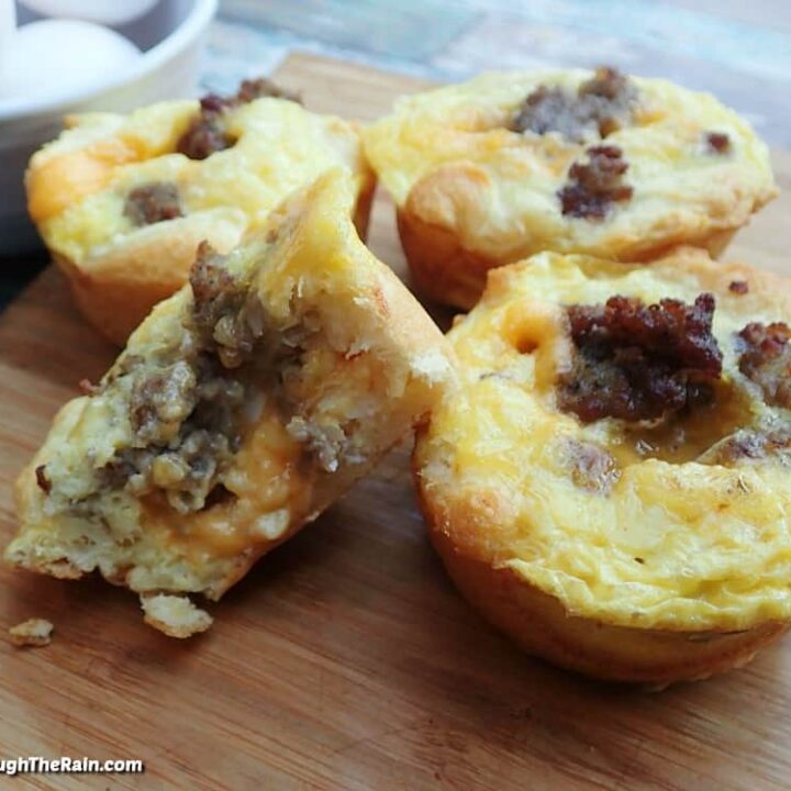 Muffin Tin Sausage Quiche Cups-image